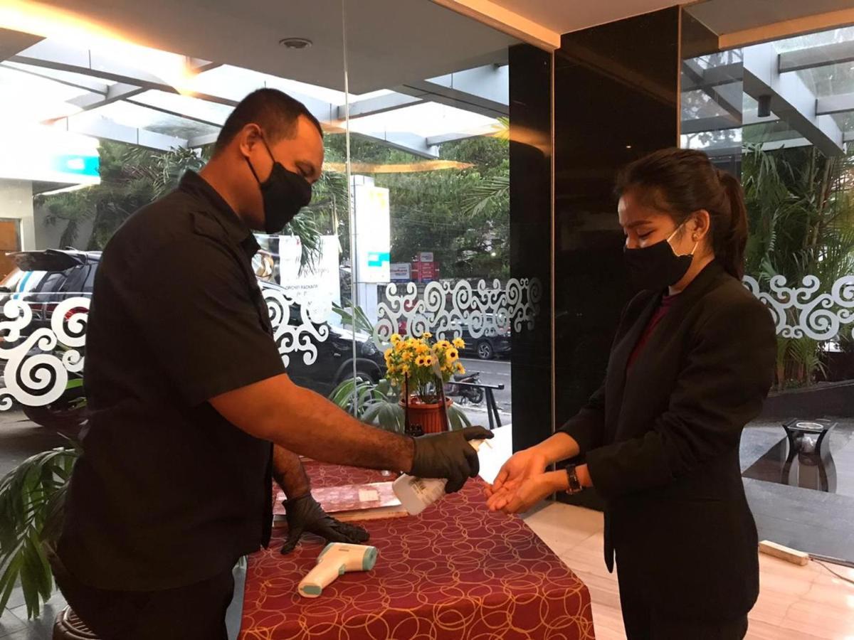Swiss-Belhotel Амбон Екстериор снимка