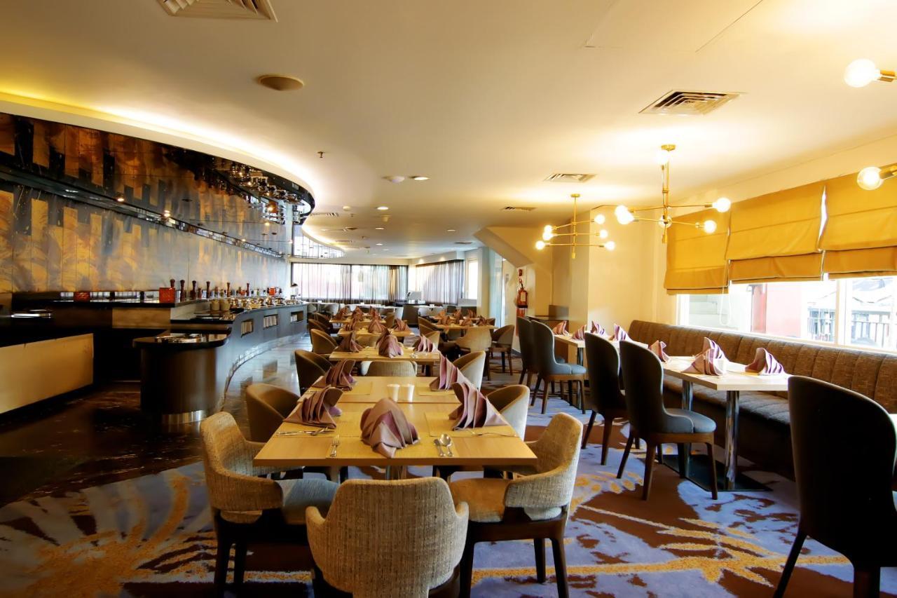 Swiss-Belhotel Амбон Екстериор снимка