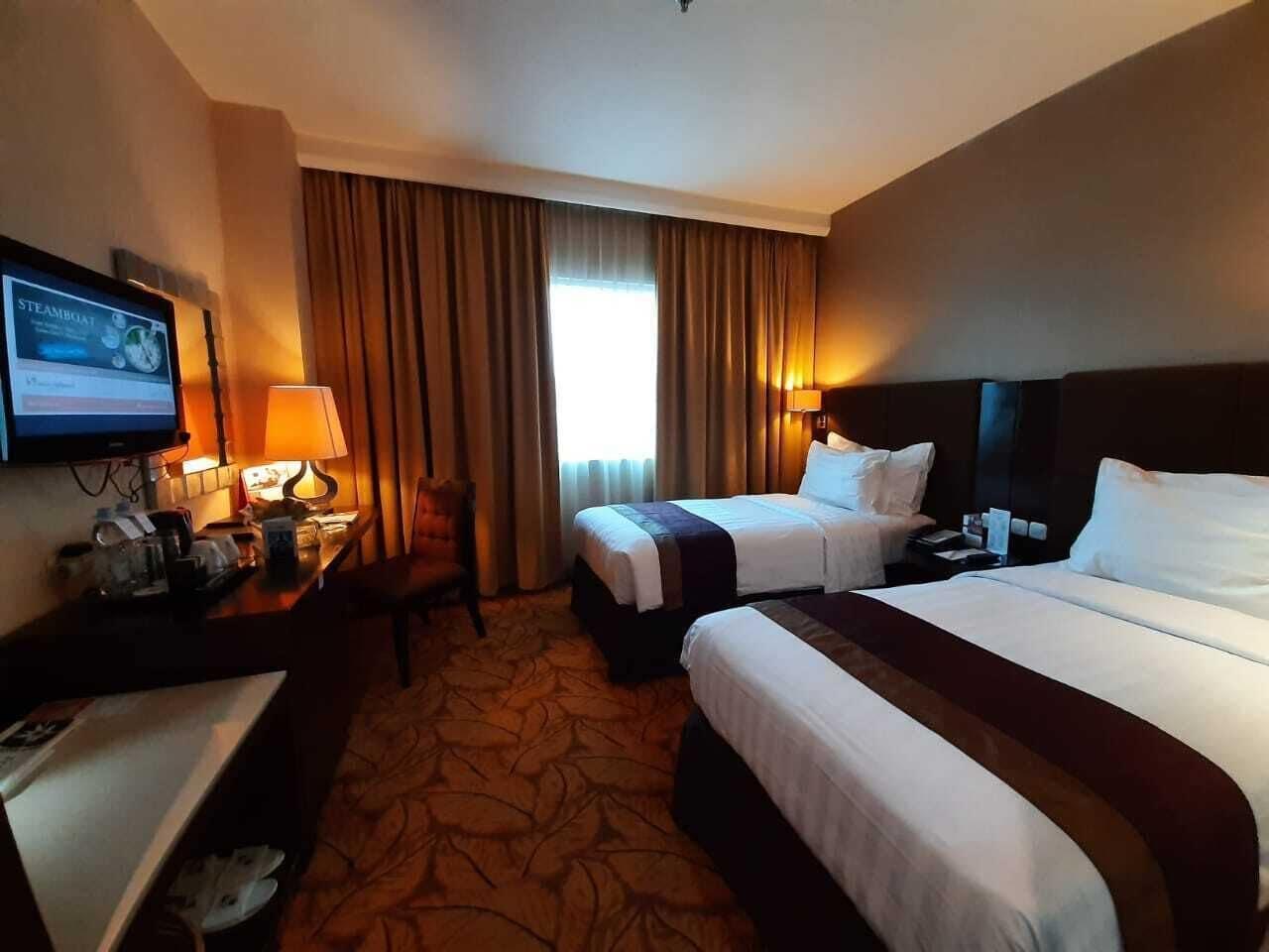 Swiss-Belhotel Амбон Екстериор снимка