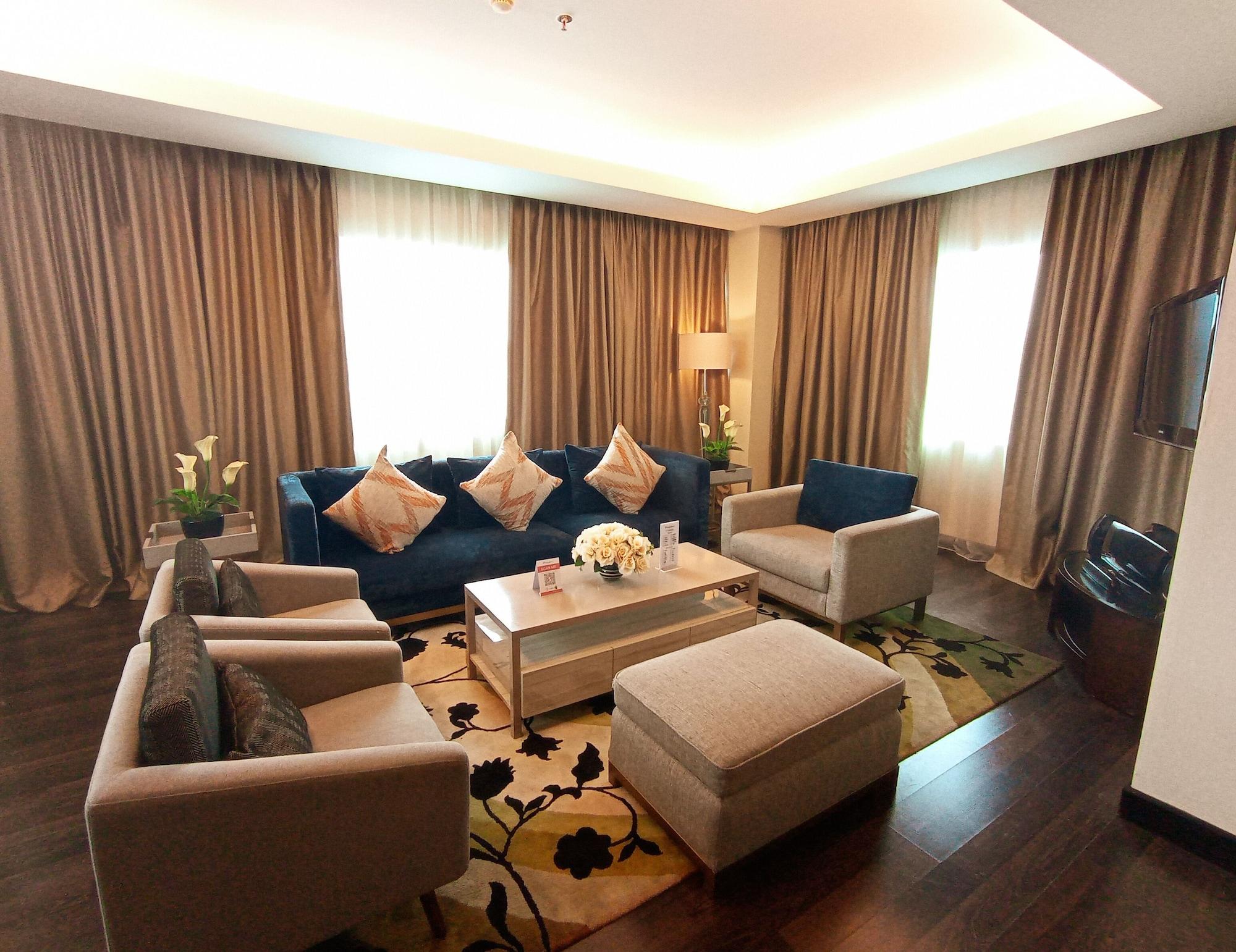 Swiss-Belhotel Амбон Екстериор снимка
