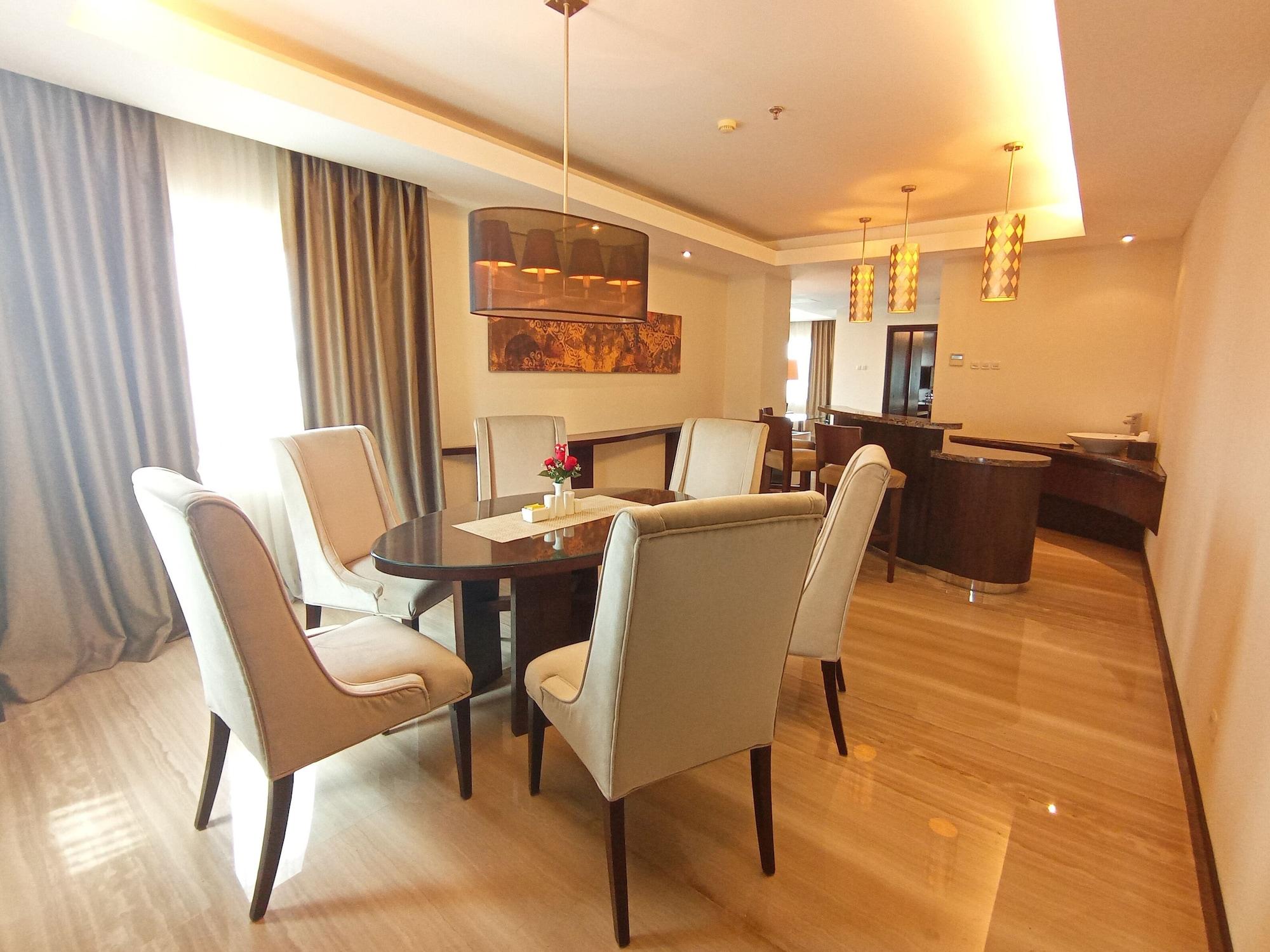 Swiss-Belhotel Амбон Екстериор снимка