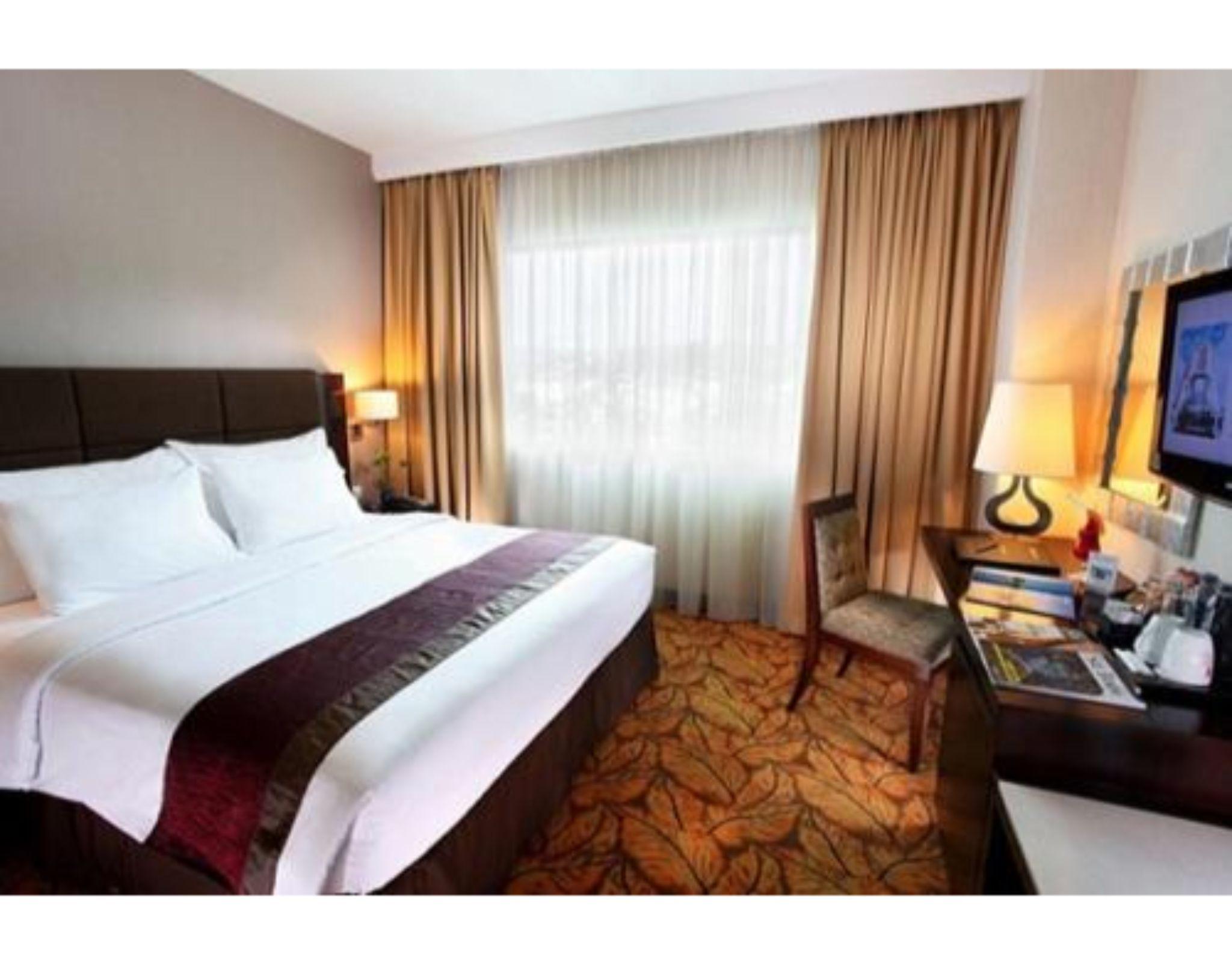 Swiss-Belhotel Амбон Екстериор снимка