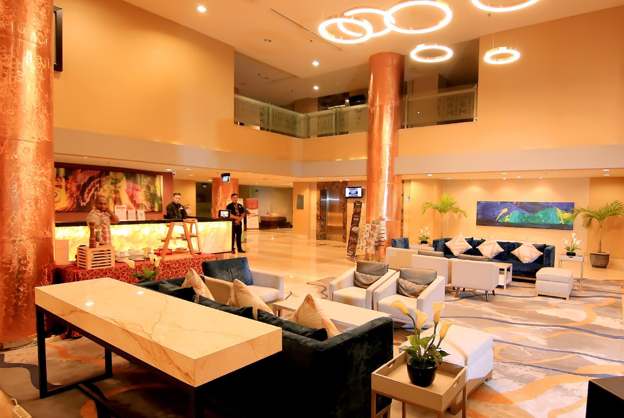 Swiss-Belhotel Амбон Екстериор снимка