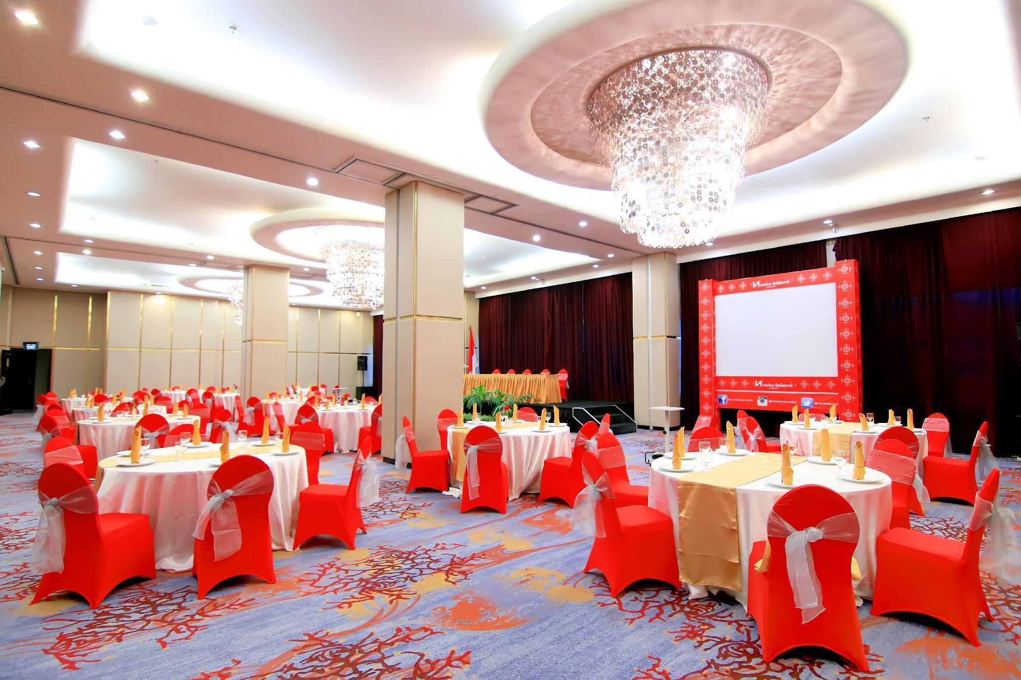 Swiss-Belhotel Амбон Екстериор снимка