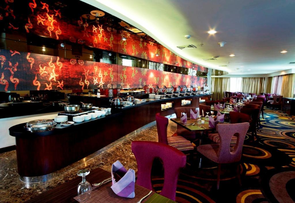 Swiss-Belhotel Амбон Екстериор снимка